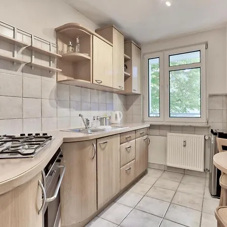 Tyzenhauz Lobzowska Street Apartment Krakow
