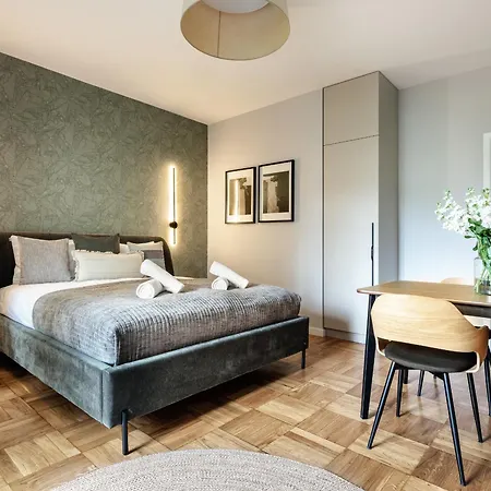Tyzenhauz Lobzowska Street Appartement *
